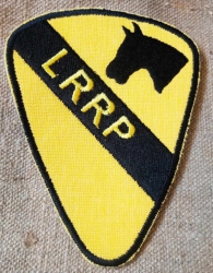 US NÁŠIVKA 1ST CAVALRY LRRP VIETNAM REPRO  